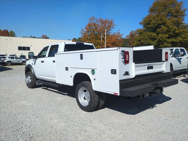 2024 RAM Ram 5500 Chassis Cab RAM 5500 TRADESMAN CHASSIS CREW CAB 4X4 60 CA