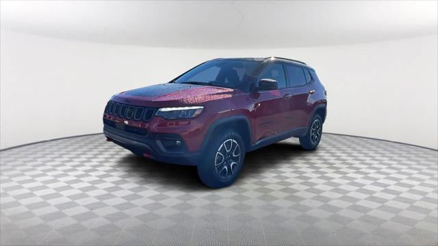 2025 Jeep Compass COMPASS TRAILHAWK 4X4