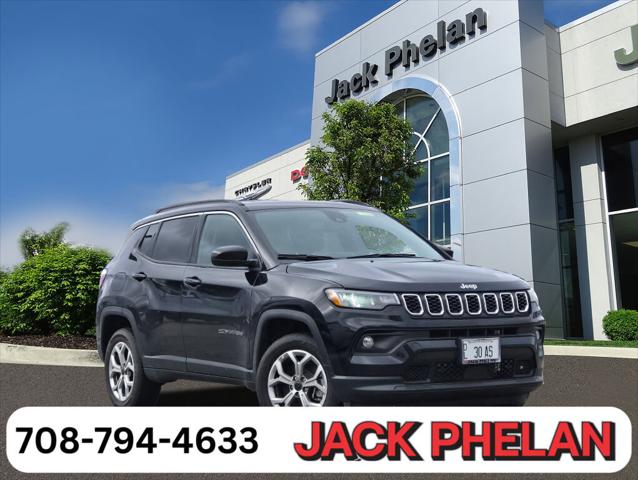 2025 Jeep Compass COMPASS LATITUDE 4X4