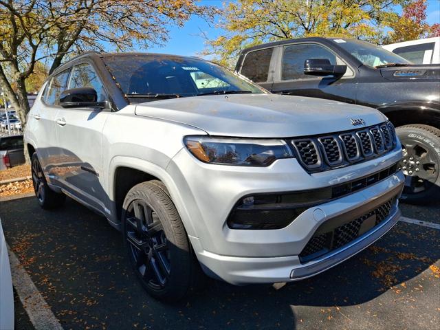 2025 Jeep Compass COMPASS LIMITED 4X4