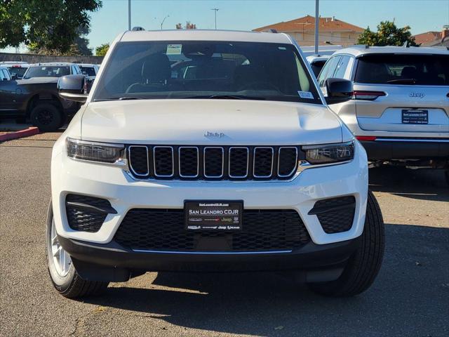 2025 Jeep Grand Cherokee GRAND CHEROKEE LAREDO X 4X2