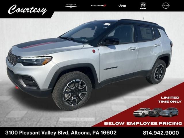 2025 Jeep Compass COMPASS TRAILHAWK 4X4
