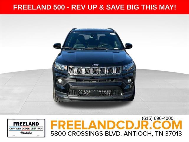 2025 Jeep Compass COMPASS LATITUDE 4X4