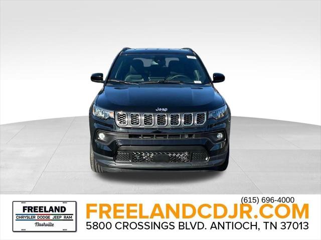 2025 Jeep Compass COMPASS LATITUDE 4X4
