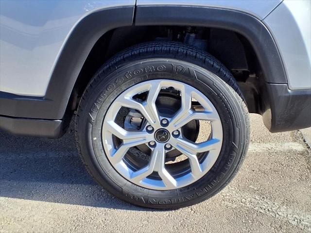2025 Jeep Compass COMPASS SPORT 4X4