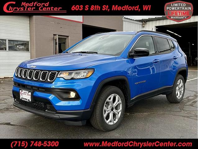 2025 Jeep Compass COMPASS LATITUDE 4X4