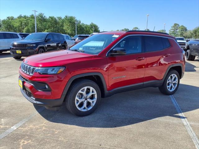 2025 Jeep Compass COMPASS LATITUDE 4X4