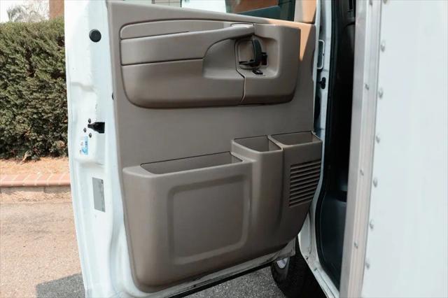 2015 Chevrolet Express Cutaway 4500