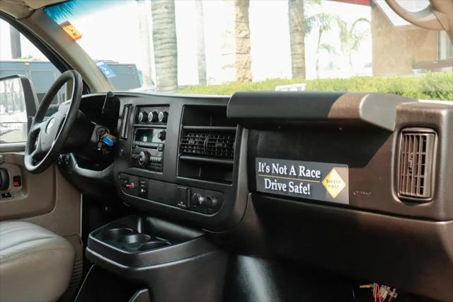 2015 Chevrolet Express Cutaway 4500
