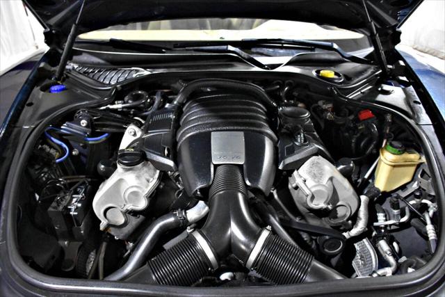 2014 Porsche Panamera 4