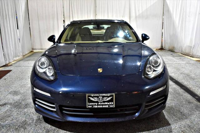 2014 Porsche Panamera 4