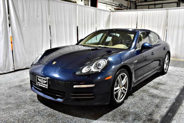2014 Porsche Panamera 4