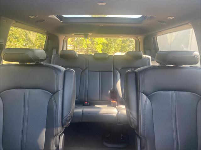 2023 Jeep Wagoneer Series III 4x4