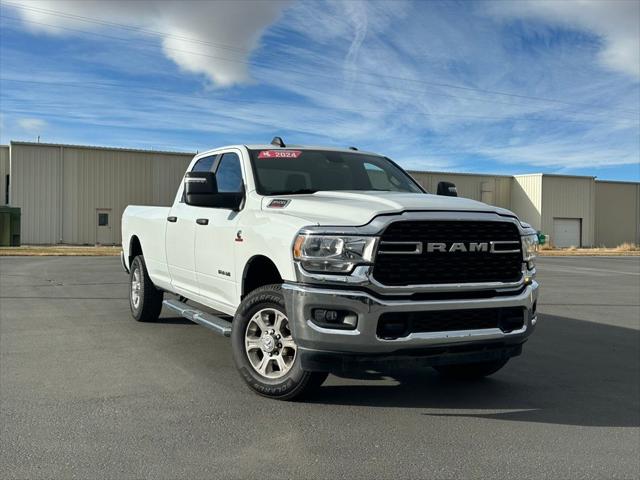 2024 RAM 3500 Big Horn Crew Cab 4x4 8 Box