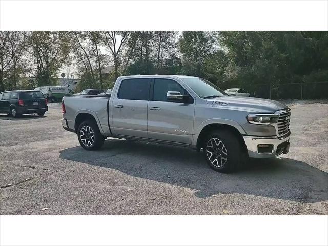 2025 RAM Ram 1500 RAM 1500 LARAMIE CREW CAB 4X4 57 BOX