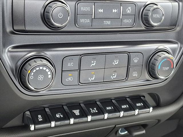 2024 Chevrolet Silverado 6500HD 1WT