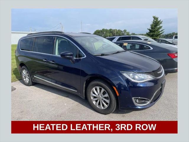 2017 Chrysler Pacifica Touring-L for sale in Clyde, OH