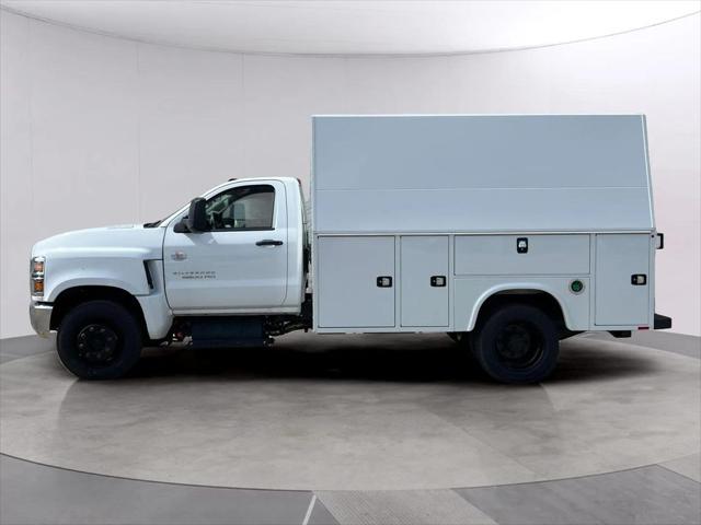 2024 Chevrolet Silverado 6500HD 1WT