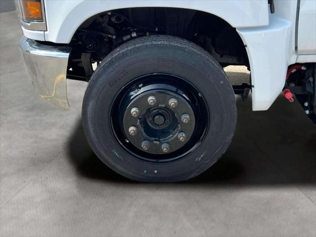 2024 Chevrolet Silverado 6500HD 1WT