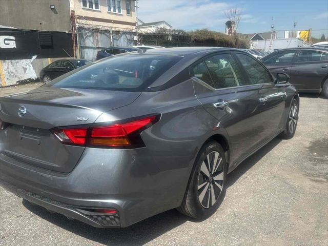 2022 Nissan Altima SV FWD