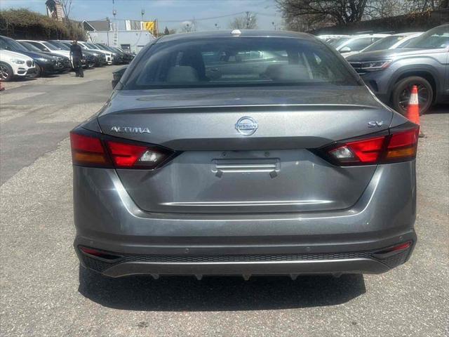 2022 Nissan Altima SV FWD