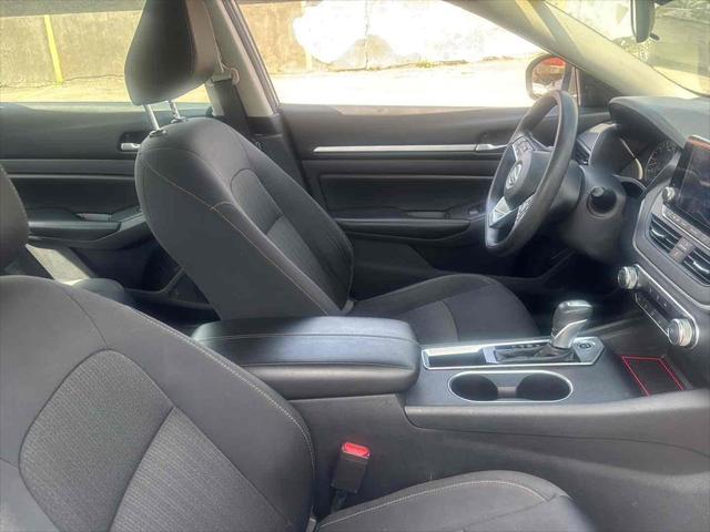 2022 Nissan Altima SV FWD