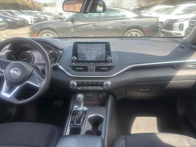 2022 Nissan Altima SV FWD