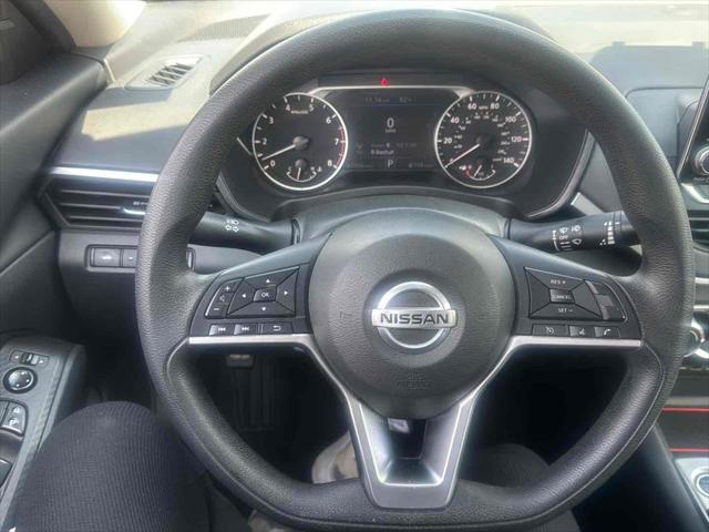 2022 Nissan Altima SV FWD