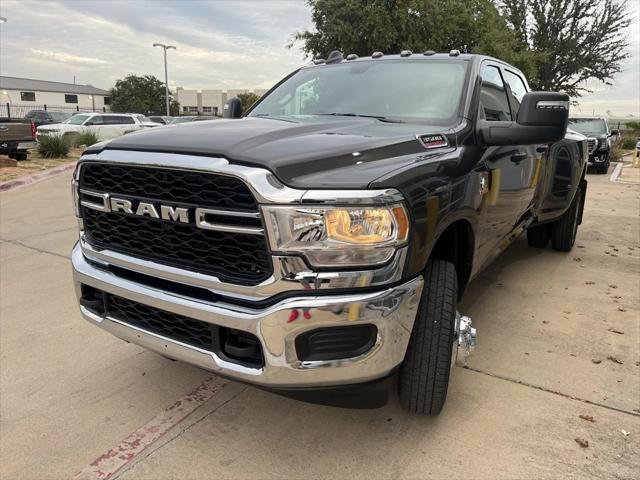 2024 RAM Ram 3500 RAM 3500 TRADESMAN CREW CAB 4X4 8 BOX