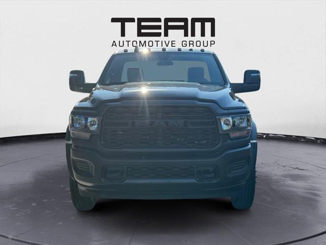 2024 RAM Ram 5500 Chassis Cab RAM 5500 TRADESMAN CHASSIS REGULAR CAB 4X4 60 CA
