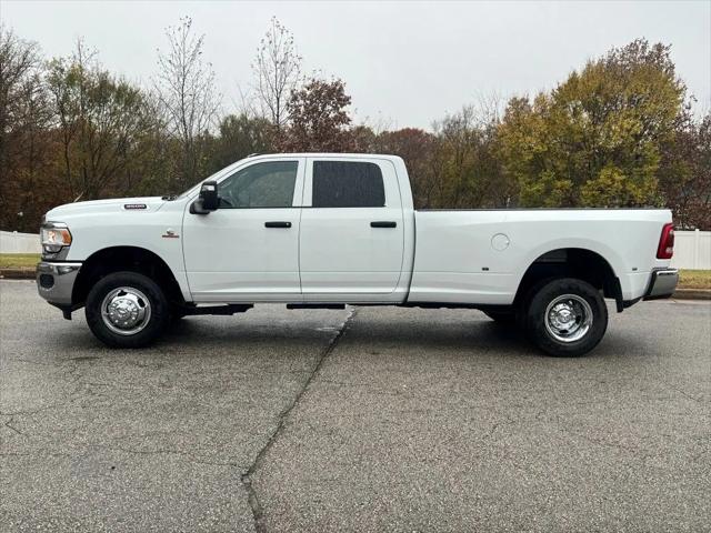 2024 RAM Ram 3500 RAM 3500 TRADESMAN CREW CAB 4X4 8 BOX