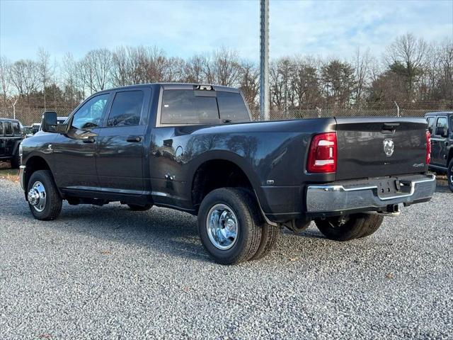 2024 RAM Ram 3500 RAM 3500 TRADESMAN CREW CAB 4X4 8 BOX