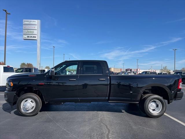 2024 RAM Ram 3500 RAM 3500 TRADESMAN CREW CAB 4X4 8 BOX