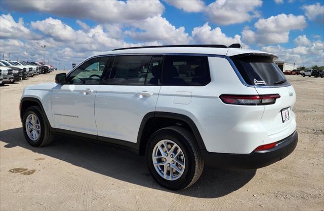 2025 Jeep Grand Cherokee GRAND CHEROKEE L LAREDO 4X2