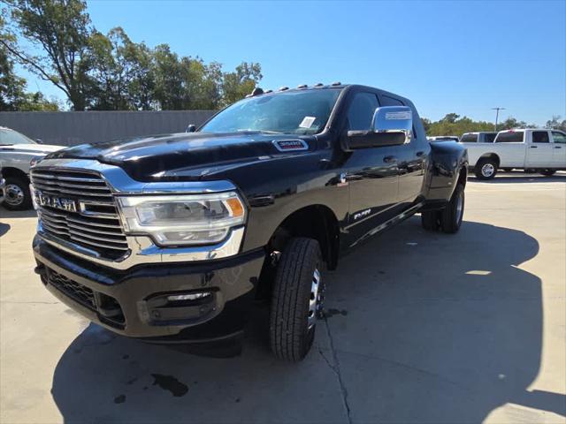 2024 RAM Ram 3500 RAM 3500 LARAMIE MEGA CAB 4X4 64 BOX