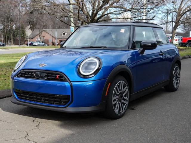 2025 MINI Hardtop