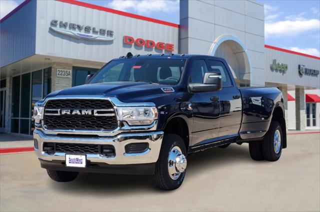 2024 RAM Ram 3500 RAM 3500 TRADESMAN CREW CAB 4X4 8 BOX