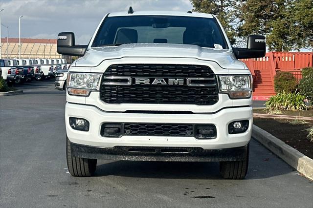 2024 RAM Ram 3500 RAM 3500 BIG HORN CREW CAB 4X4 64 BOX