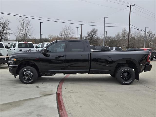 2024 RAM Ram 3500 RAM 3500 LARAMIE CREW CAB 4X4 8 BOX