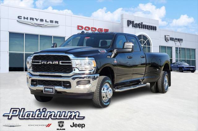 2024 RAM Ram 3500 RAM 3500 TRADESMAN CREW CAB 4X4 8 BOX