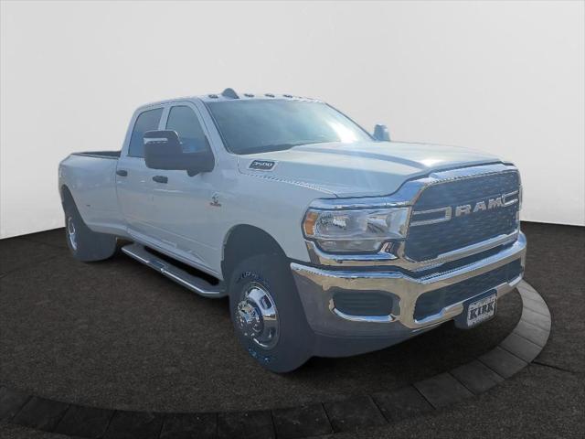 2024 RAM Ram 3500 RAM 3500 TRADESMAN CREW CAB 4X4 8 BOX