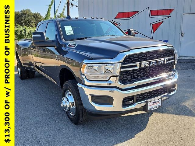 2024 RAM Ram 3500 RAM 3500 TRADESMAN CREW CAB 4X4 8 BOX