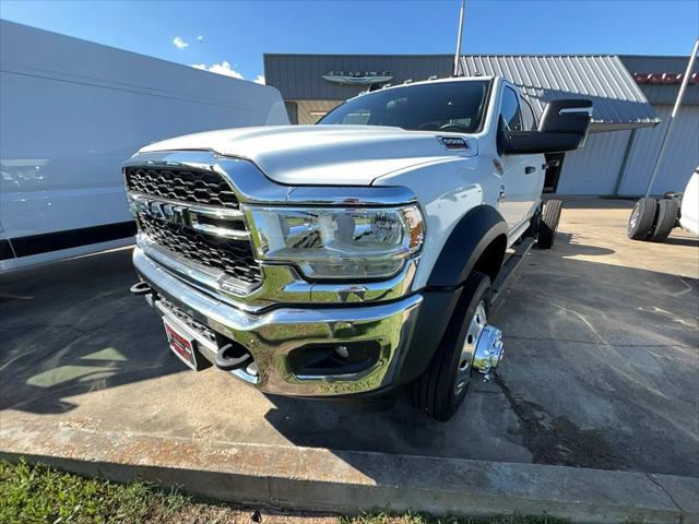 2024 RAM Ram 5500 Chassis Cab RAM 5500 TRADESMAN CHASSIS CREW CAB 4X4 60 CA