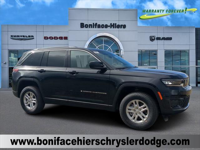 2025 Jeep Grand Cherokee GRAND CHEROKEE LAREDO 4X4