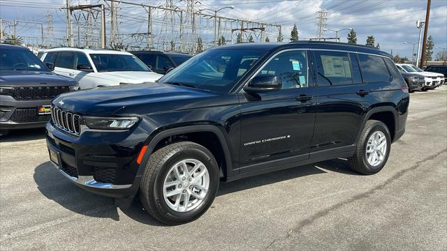 2025 Jeep Grand Cherokee GRAND CHEROKEE L LAREDO X 4X2