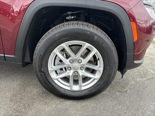 2025 Jeep Grand Cherokee GRAND CHEROKEE L LAREDO X 4X2