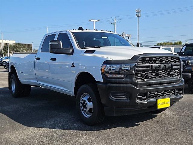 2024 RAM Ram 3500 RAM 3500 TRADESMAN CREW CAB 4X4 8 BOX