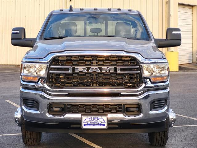 2024 RAM Ram 3500 RAM 3500 TRADESMAN CREW CAB 4X4 8 BOX