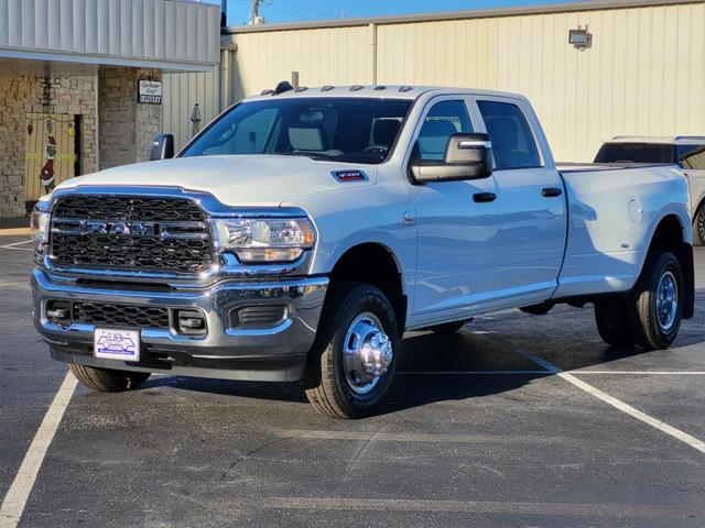 2024 RAM Ram 3500 RAM 3500 TRADESMAN CREW CAB 4X4 8 BOX