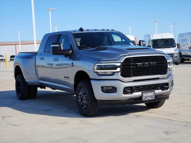 2024 RAM Ram 3500 RAM 3500 LARAMIE MEGA CAB 4X4 64 BOX